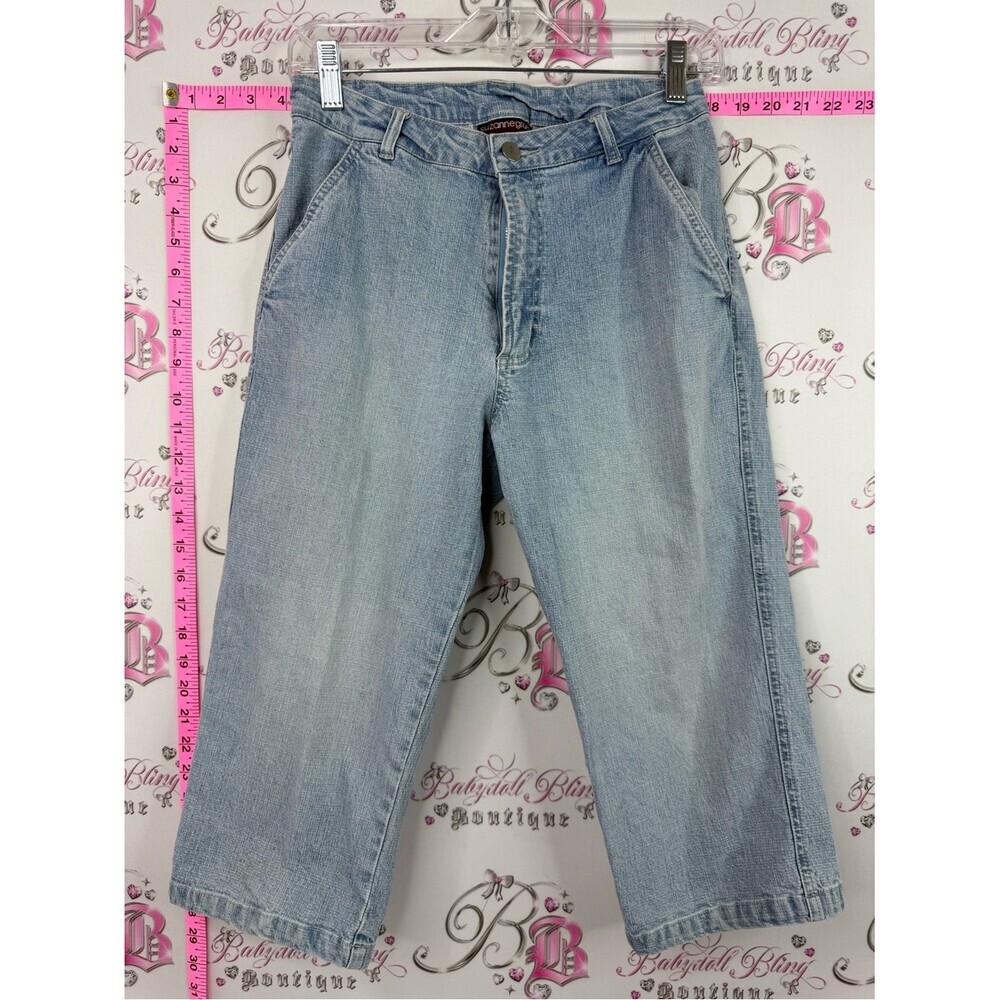 Suzanne Rae capri pants y2k Light Blue Denim Capris Women’s Relaxed Fit
